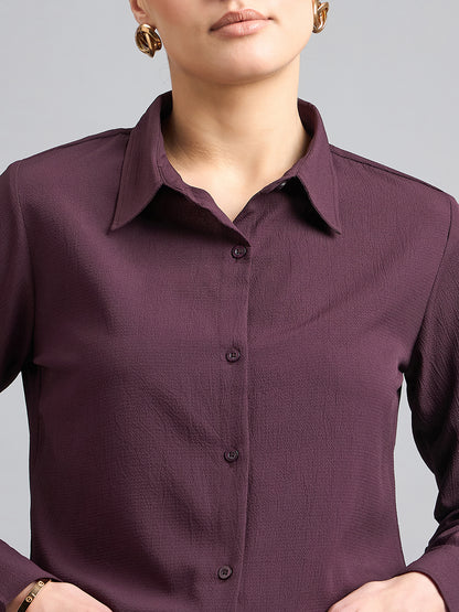 Style Quotient solid textured spread collar shirt